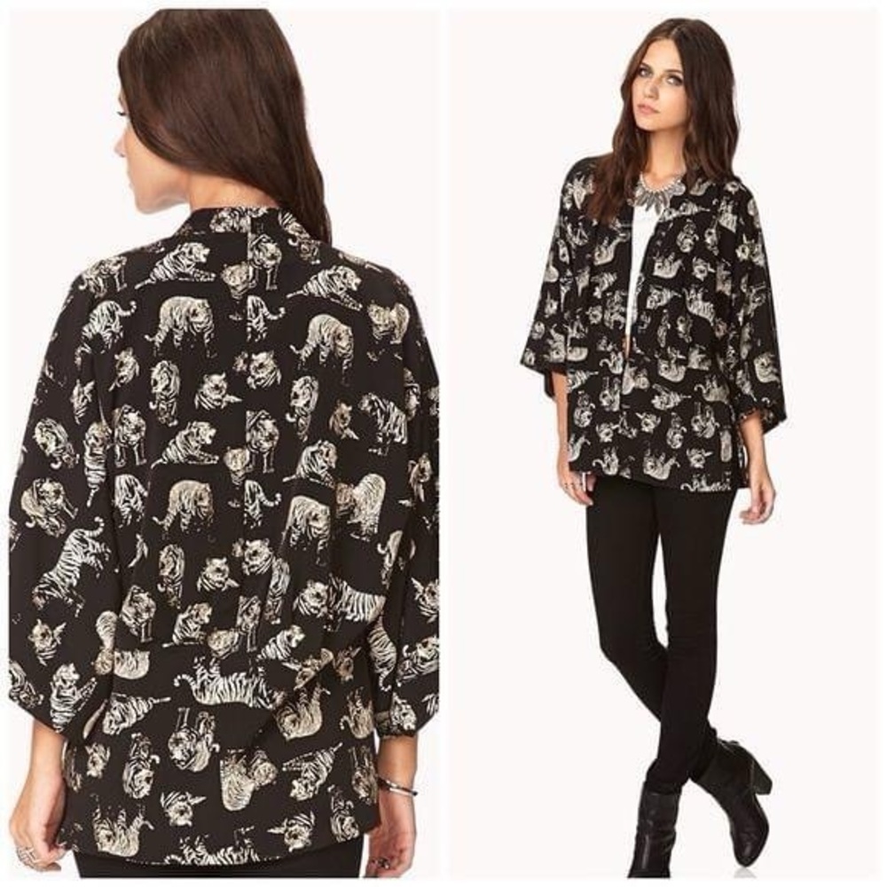 COPY - Bohemian Forever 21 tiger print kimono top Size M